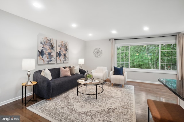 900 W Nolcrest Dr, Silver Spring, MD 20903 - living room featuring wood finished floors, baseboards, and recessed lighting