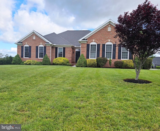7677 Green Ridge Ln, Abbottstown, PA 17301 - view of front of house with brick siding and a front yard