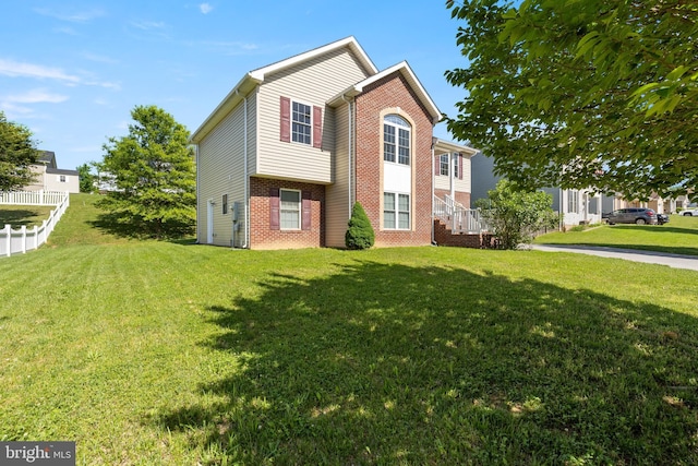 1118 Ashby St, Front Royal, VA 22630 - view of front facade featuring brick siding