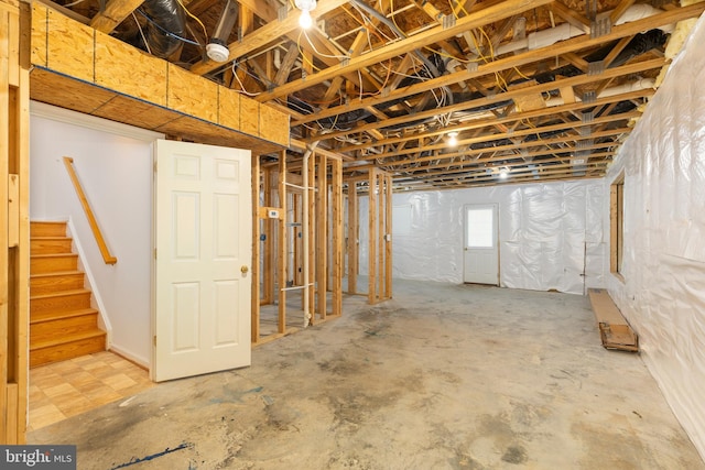 1118 Ashby St, Front Royal, VA 22630 - below grade area featuring stairs