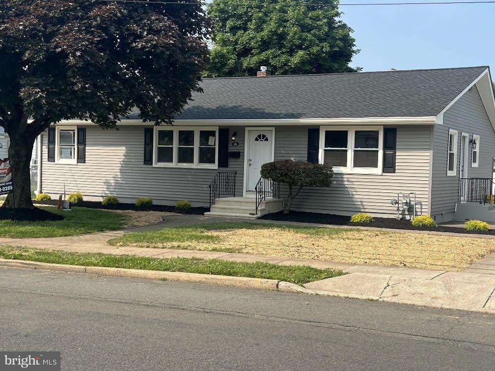 20 Goeke Dr, Hamilton, NJ 08610 - view of front of property