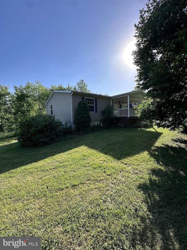 525 Old Philadelphia Pike, Douglassville, PA 19518 - view of grassy yard