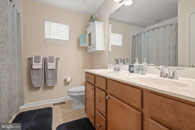 17365 Norland Way, Shrewsbury, PA 17361 - full bath featuring baseboards, toilet, and double vanity