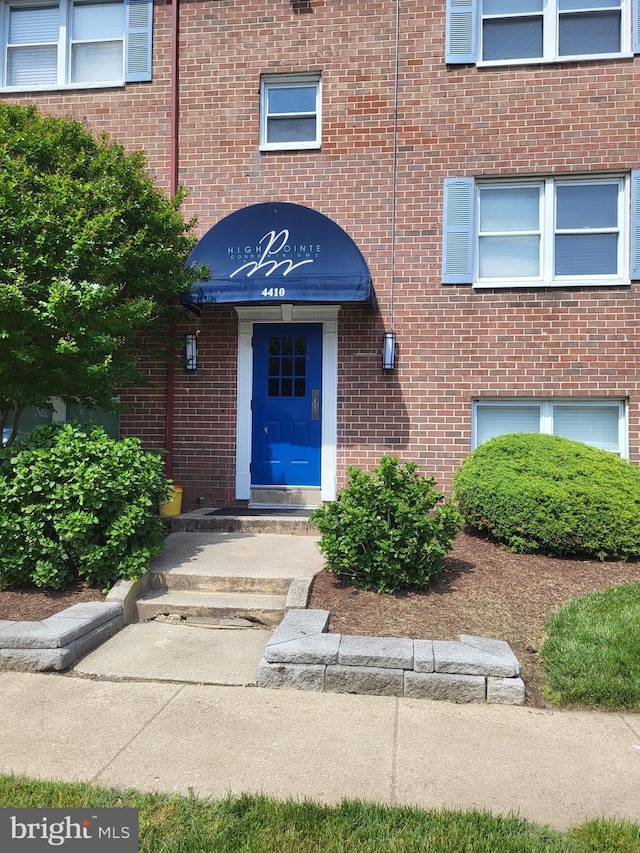 4410 Falls Bridge Dr Unit H, Baltimore, MD 21211 - view of entrance to property