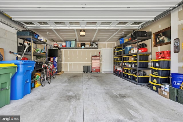 404 Rock Run Cir, Broomall, PA 19008 - view of garage