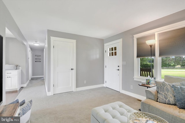 16010 Four Points Bridge Rd, Emmitsburg, MD 21727 - living area with light carpet and baseboards