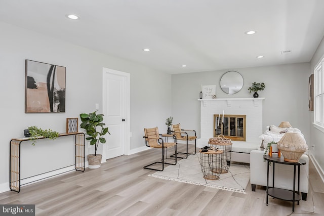 2017 Fairlane Rd, Bel Air, MD 21015 - living area featuring wood finished floors, recessed lighting, baseboards, and a fireplace