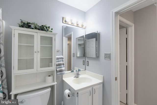 8822 Tanglewood Ln, Manassas, VA 20110 - bathroom with toilet and vanity