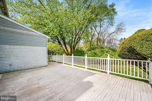 1050 Powderhorn Dr, Glen Mills, PA 19342 - view of wooden deck