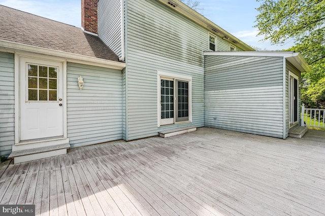 1050 Powderhorn Dr, Glen Mills, PA 19342 - view of wooden deck