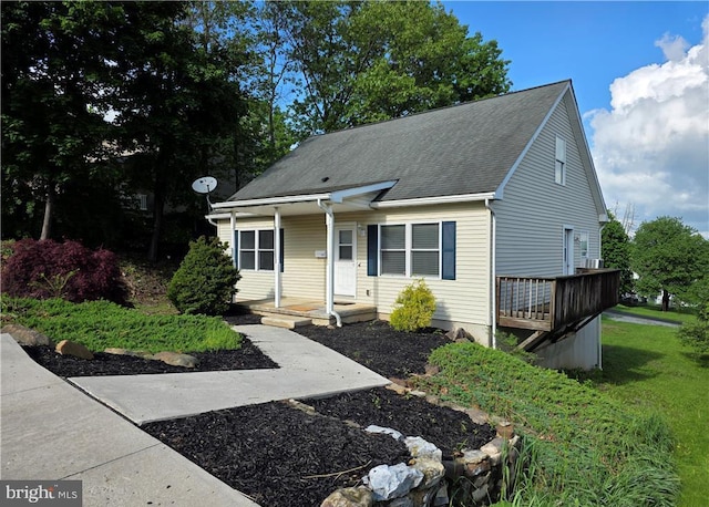 459 N 4th St, Lehighton, PA 18235 - view of front of home featuring a porch and a shingled roof