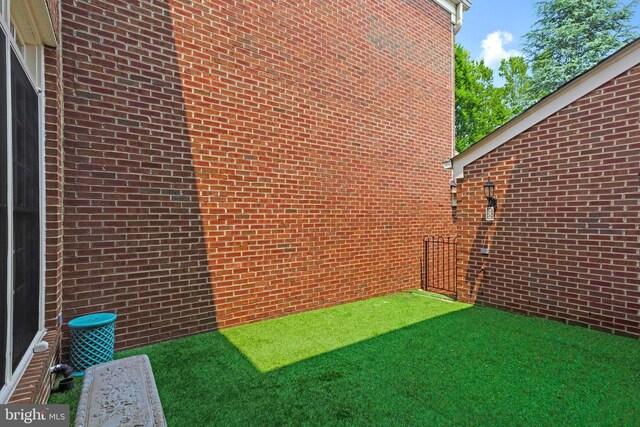 1473 Evans Farm Dr, Mclean, VA 22101 - view of yard