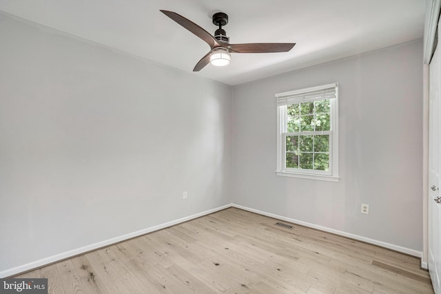 5926 Clermont Landing Ct, Burke, VA 22015 - unfurnished room featuring wood finished floors, baseboards, and ceiling fan