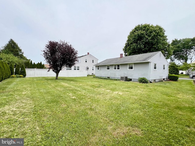 18 Jamaica Way, Hamilton, NJ 08610 - view of yard featuring cooling unit