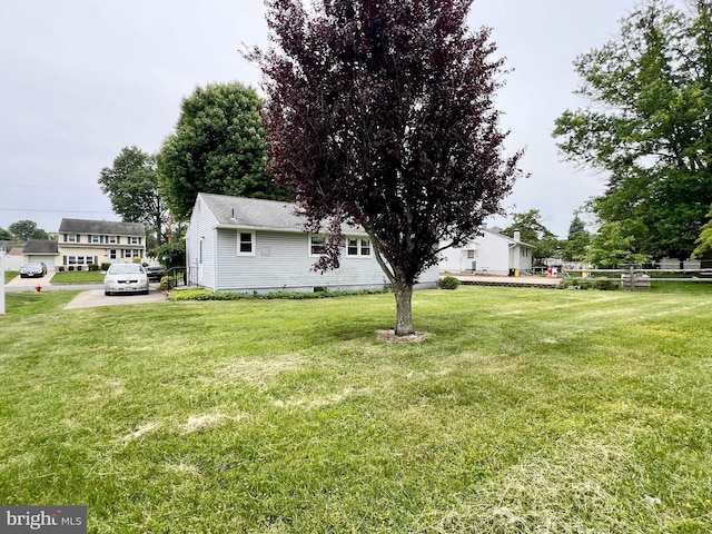 18 Jamaica Way, Hamilton, NJ 08610 - view of grassy yard