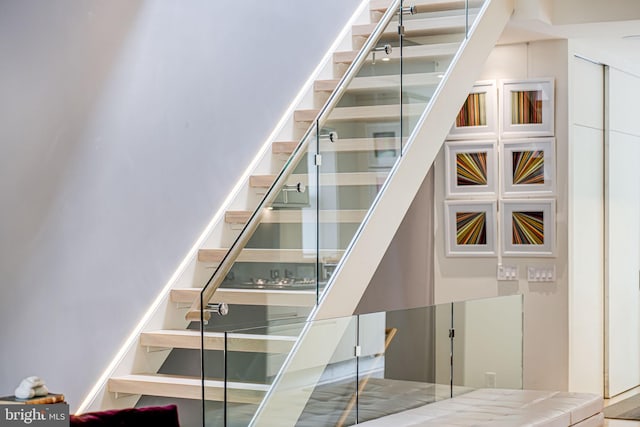 1448 Corcoran St NW, Washington, DC 20009 - view of stairs