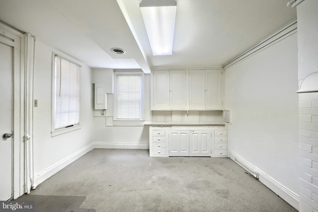 476 W Market St, York, PA 17401 - basement with baseboards