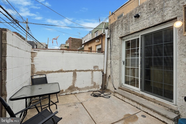 1142 Tree St, Philadelphia, PA 19148 - fenced backyard featuring a patio area