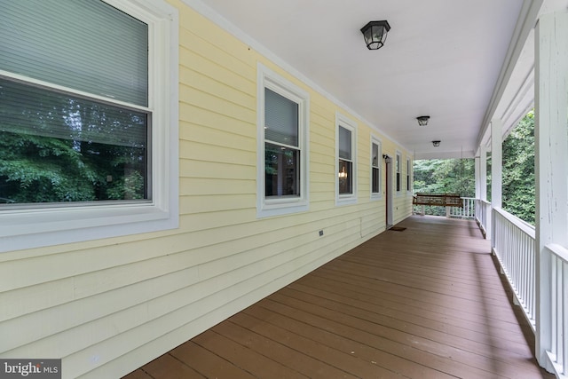 10560 S Faulkner Rd, Faulkner, MD 20632 - view of wooden porch