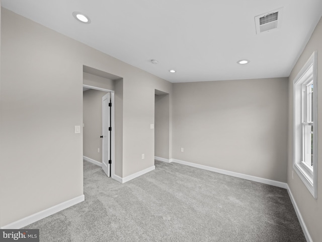 519 23rd Pl NE, Washington, DC 20002 - carpeted spare room featuring baseboards and recessed lighting