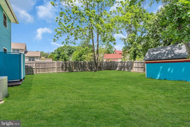 19 Center St, Barnegat, NJ 08005 - view of yard featuring cooling unit