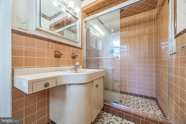 835 Wayside Ln, Haddonfield, NJ 08033 - full bathroom featuring a stall shower, tile walls, and vanity