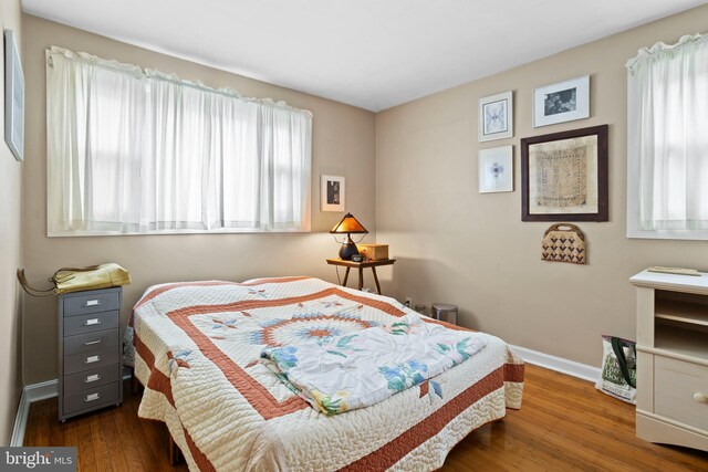 1011 Woodcliffe Ave, Media, PA 19063 - bedroom featuring wood finished floors and baseboards