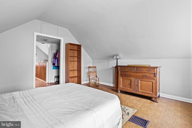 1011 Woodcliffe Ave, Media, PA 19063 - bedroom featuring vaulted ceiling and baseboards