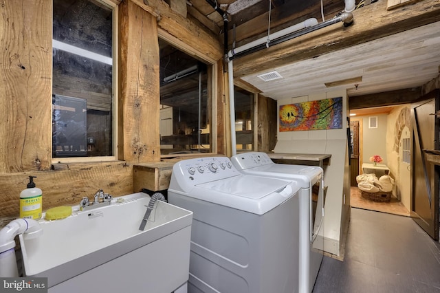 1700 N Texter Mountain Rd, Reinholds, PA 17569 - laundry room with washer and clothes dryer