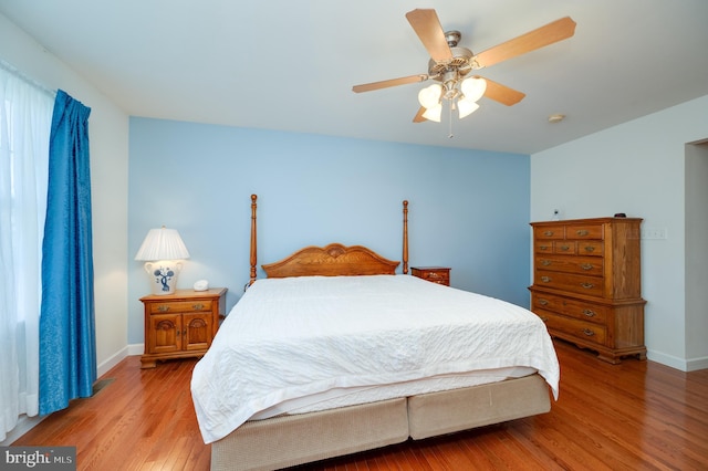 314 Valley Ct, Sinking Spring, PA 19608 - bedroom with light wood-style floors and ceiling fan