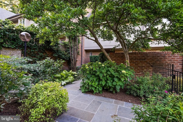 710 Belgrove Rd, Mclean, VA 22101 - view of yard