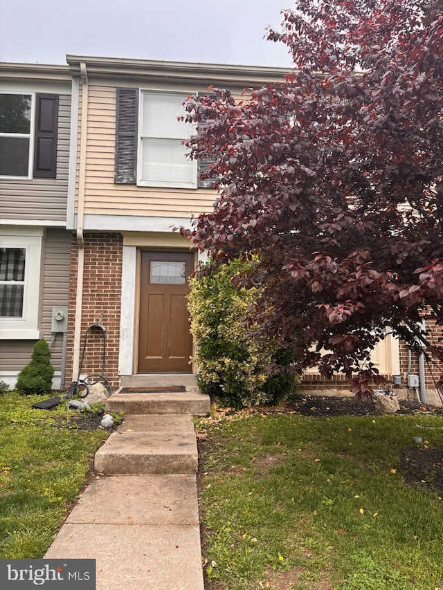 2908 Ruskin Ct, Abingdon, MD 21009 - multi unit property featuring a front lawn