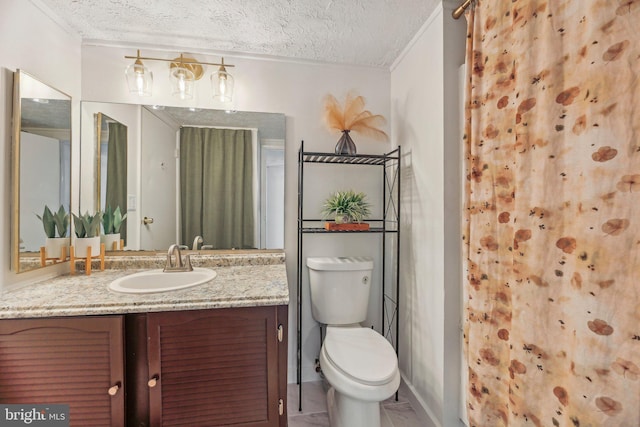 2908 Ruskin Ct, Abingdon, MD 21009 - full bath with a textured ceiling, toilet, vanity, and a shower with shower curtain