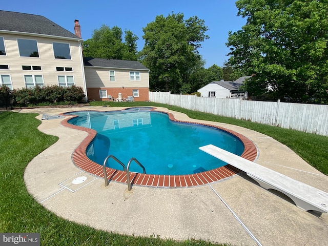 15613 Ancient Oak, North Potomac, MD 20878 - view of swimming pool featuring a diving board