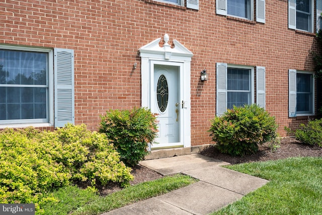 1213 Terrylynn Ct, Herndon, VA 20170 - entrance to property with brick siding