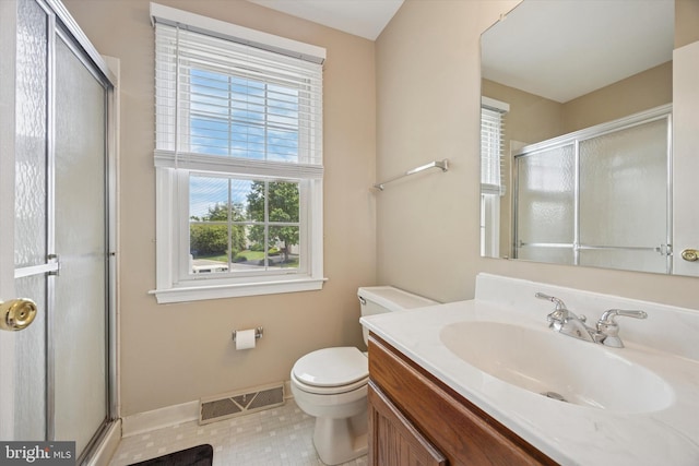 7 Quail Ct, Wilmington, DE 19810 - full bathroom featuring a shower stall, toilet, baseboards, vanity, and tile patterned floors