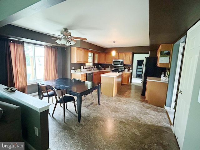 3603 Regency Dr, Reading, PA 19608 - dining area with a ceiling fan