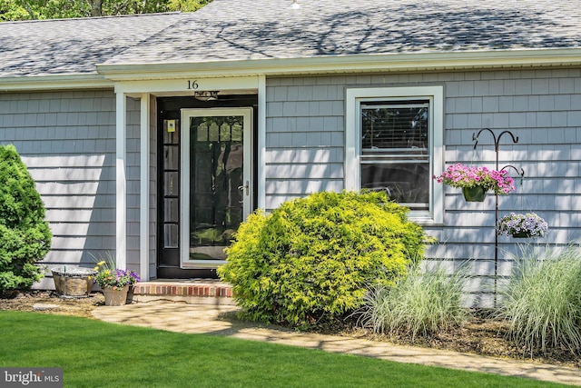16 Bayberry Dr, Lanoka Harbor, NJ 08734 - property entrance with a shingled roof