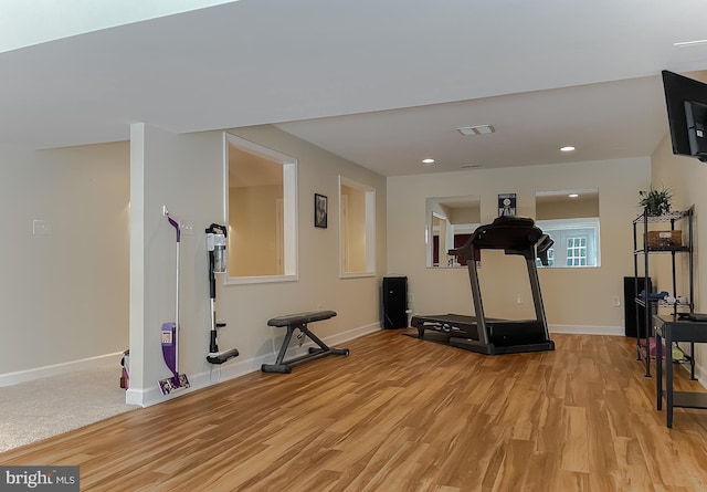 9150 Sparkling Pl, Charlotte Hall, MD 20622 - workout area with light wood-style flooring, baseboards, and recessed lighting