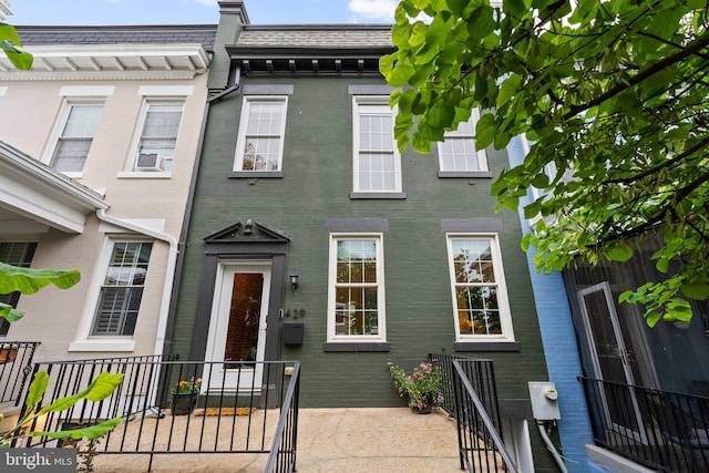 429 Manor Pl NW, Washington, DC 20010 - view of property with brick siding
