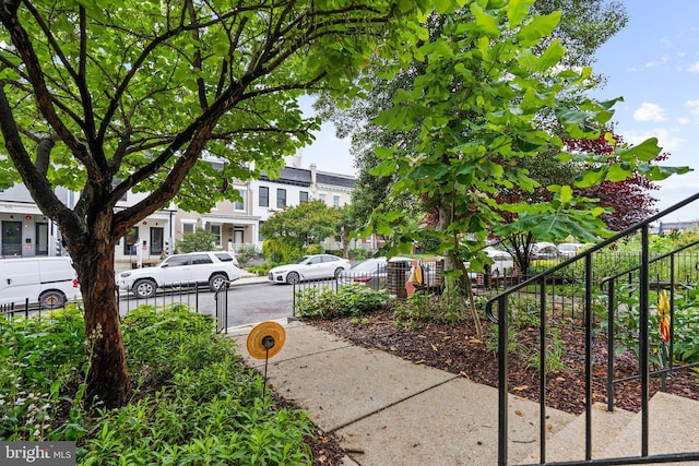 429 Manor Pl NW, Washington, DC 20010 - view of home's community