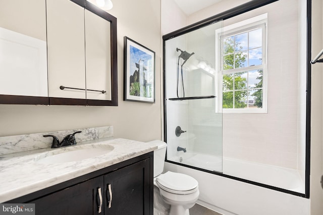 429 Manor Pl NW, Washington, DC 20010 - full bath featuring vanity, toilet, and enclosed tub / shower combo