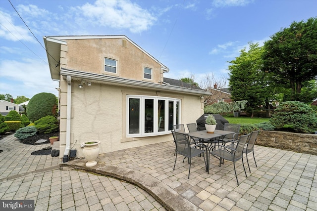 view of patio / terrace featuring outdoor dining area