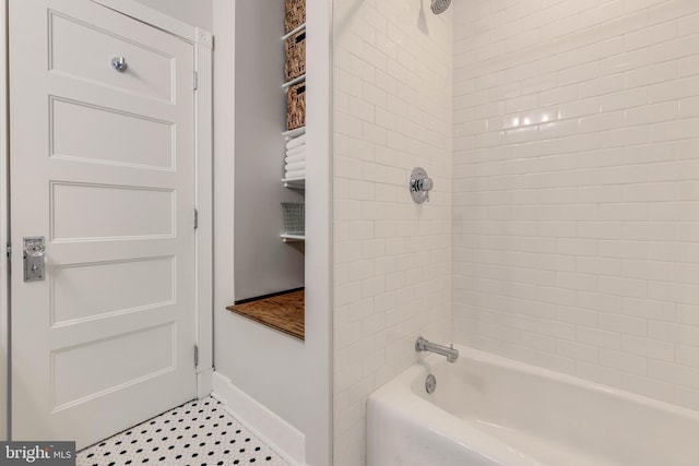 2 Murdock Rd, Baltimore, MD 21212 - full bath featuring baseboards and washtub / shower combination