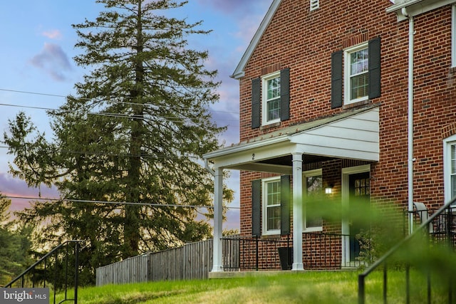 2 Murdock Rd, Baltimore, MD 21212 - view of side of home with brick siding