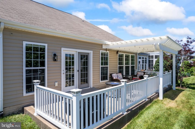 21 Whaleback Ln, Fredericksburg, VA 22406 - wooden deck featuring a pergola and a yard