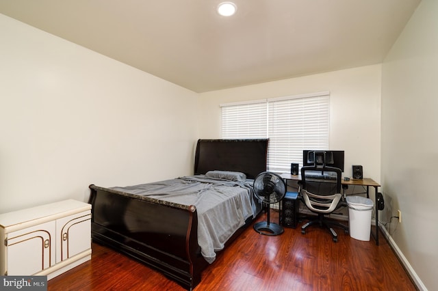 1533 Meadowview Dr, Pottstown, PA 19464 - bedroom with wood finished floors, baseboards, and an office area