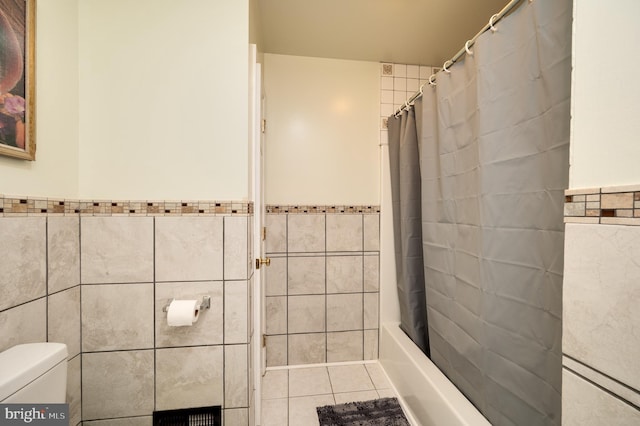 1533 Meadowview Dr, Pottstown, PA 19464 - bathroom featuring tile walls, toilet, shower / tub combo, and tile patterned flooring