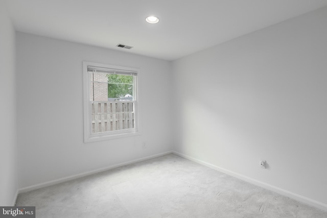 5923 Westridge Ct, Alexandria, VA 22310 - carpeted empty room with baseboards and recessed lighting