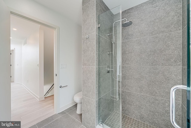 2907 Newark St NW, Washington, DC 20008 - bathroom featuring a stall shower, toilet, and recessed lighting